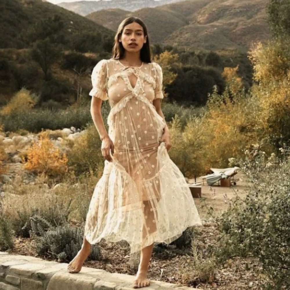 NWT - Doen tulle Zelda dress with embroidered daisies